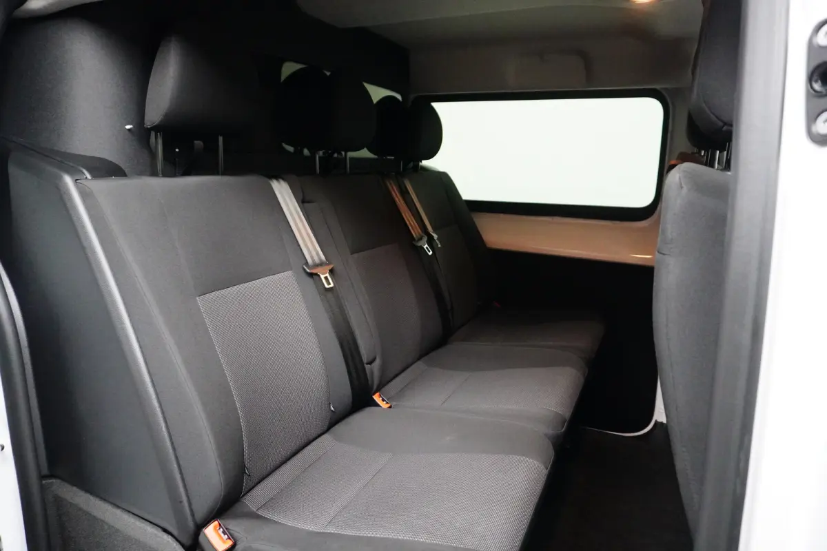 L3 Dubbel Cabine Basis | Achteruitrijcamera | Apple Carplay/Android Auto|telefoonintegratie premium | Cruise control