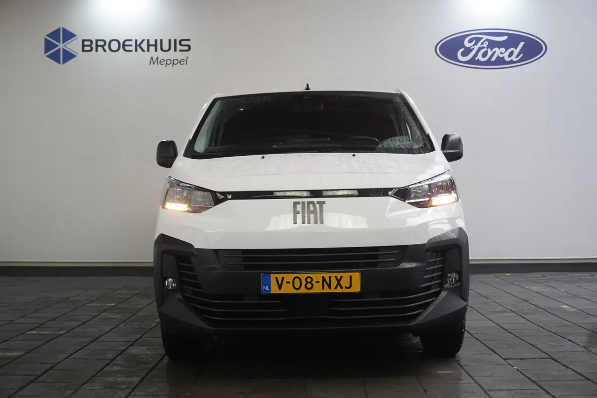 L3 Dubbel Cabine Basis | Achteruitrijcamera | Apple Carplay/Android Auto|telefoonintegratie premium | Cruise control