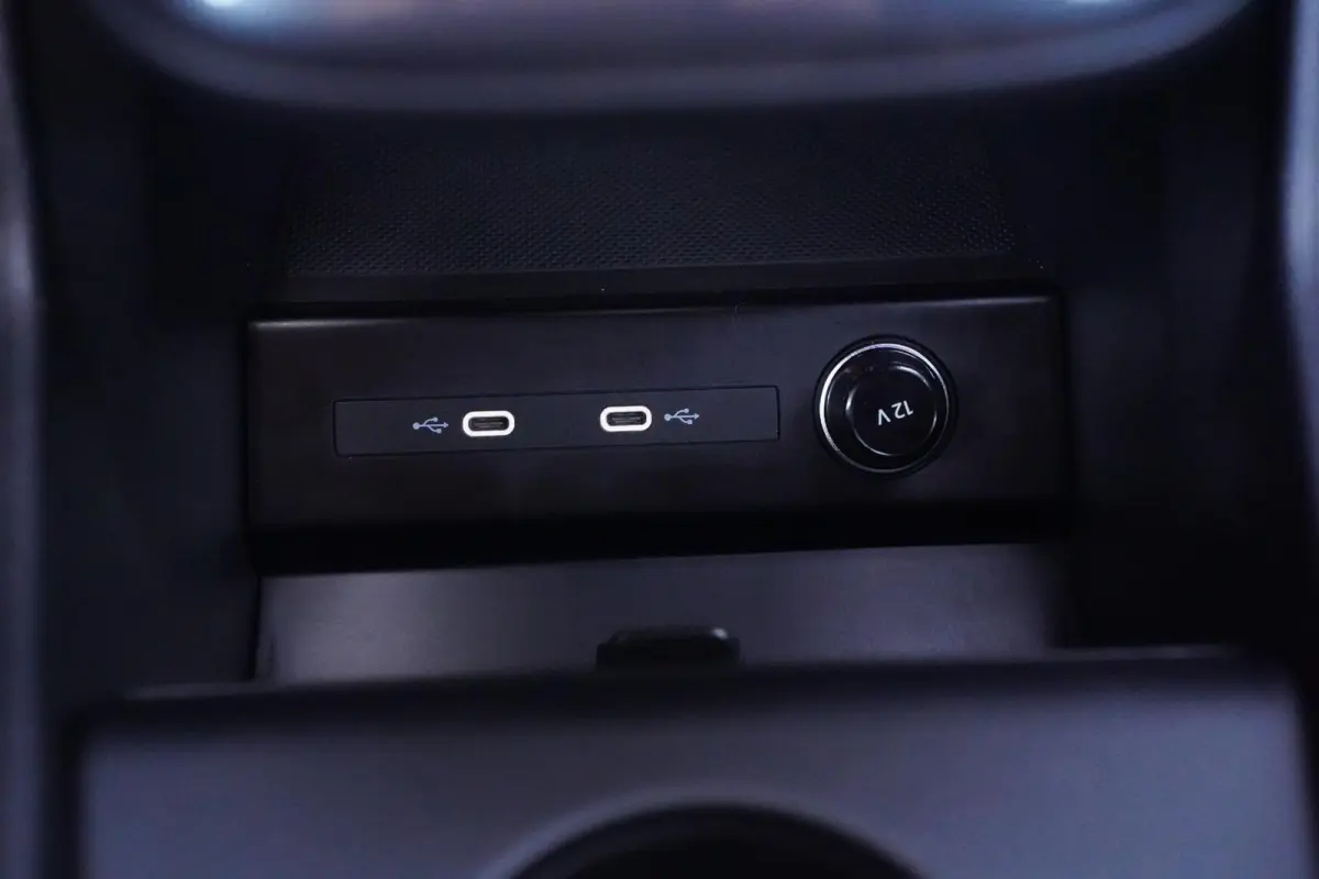 45 quattro S Edition Competition 82 kWh SOH 100% NAP 1e Eigenaar Apple Carplay Navi ACC Voorstoelen verwarmd Privacy Glass