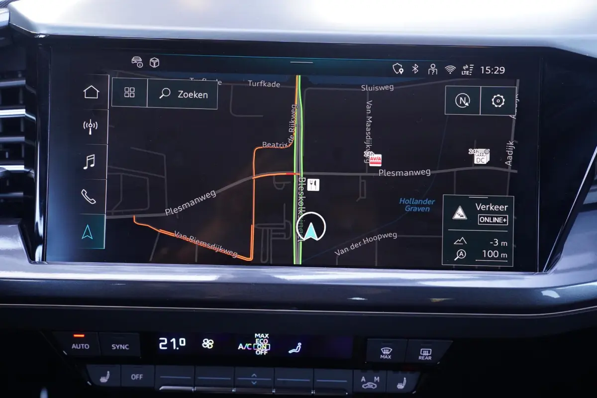 45 quattro S Edition Competition 82 kWh SOH 100% NAP 1e Eigenaar Apple Carplay Navi ACC Voorstoelen verwarmd Privacy Glass