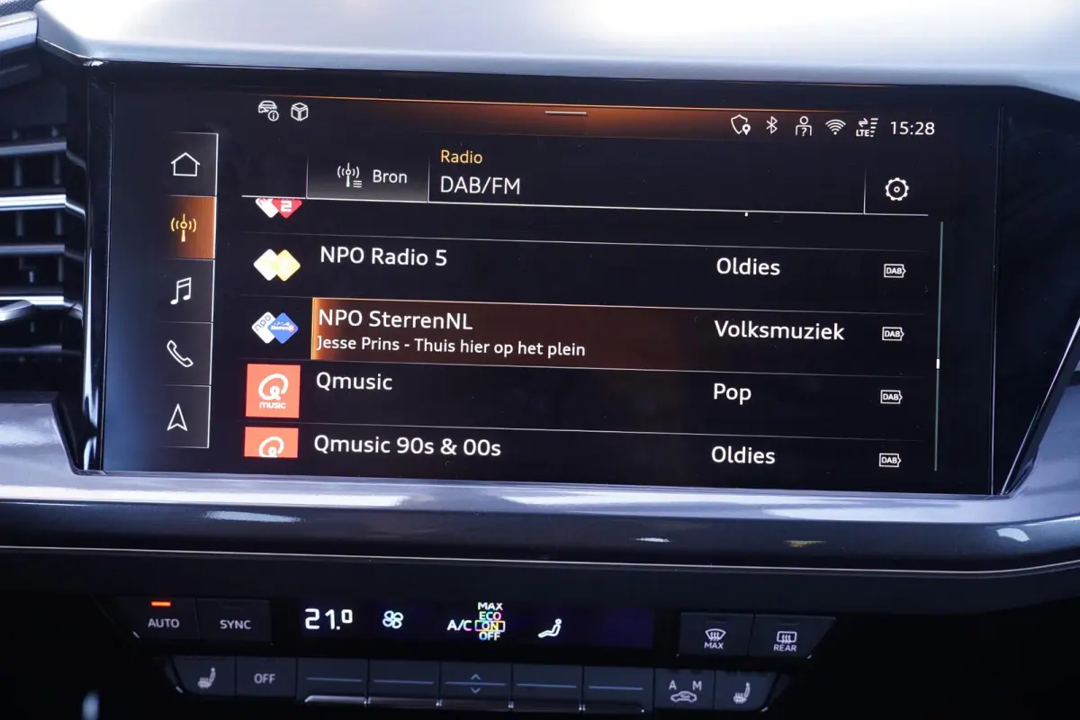 45 quattro S Edition Competition 82 kWh SOH 100% NAP 1e Eigenaar Apple Carplay Navi ACC Voorstoelen verwarmd Privacy Glass
