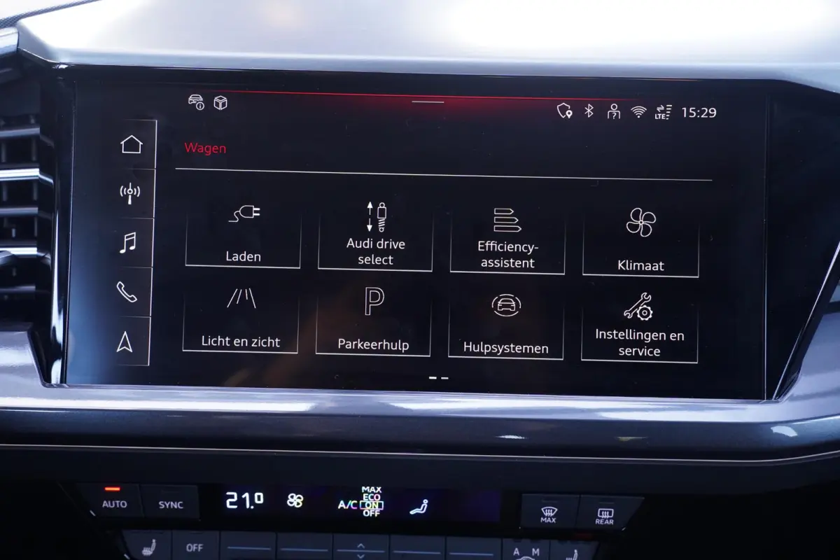 45 quattro S Edition Competition 82 kWh SOH 100% NAP 1e Eigenaar Apple Carplay Navi ACC Voorstoelen verwarmd Privacy Glass