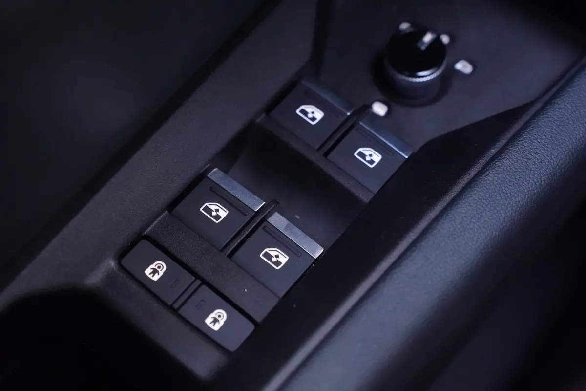45 quattro S Edition Competition 82 kWh SOH 100% NAP 1e Eigenaar Apple Carplay Navi ACC Voorstoelen verwarmd Privacy Glass