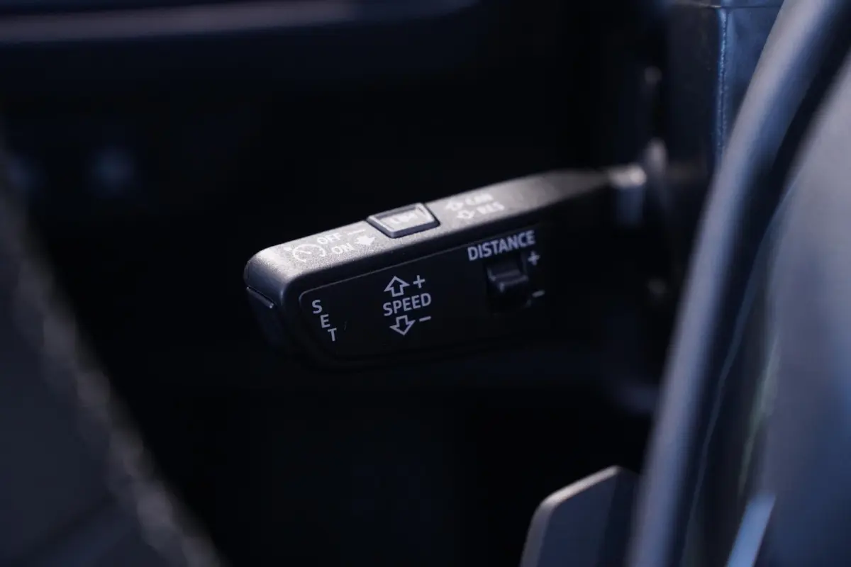 45 quattro S Edition Competition 82 kWh SOH 100% NAP 1e Eigenaar Apple Carplay Navi ACC Voorstoelen verwarmd Privacy Glass