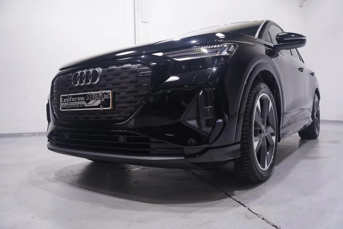 45 quattro S Edition Competition 82 kWh SOH 100% NAP 1e Eigenaar Apple Carplay Navi ACC Voorstoelen verwarmd Privacy Glass