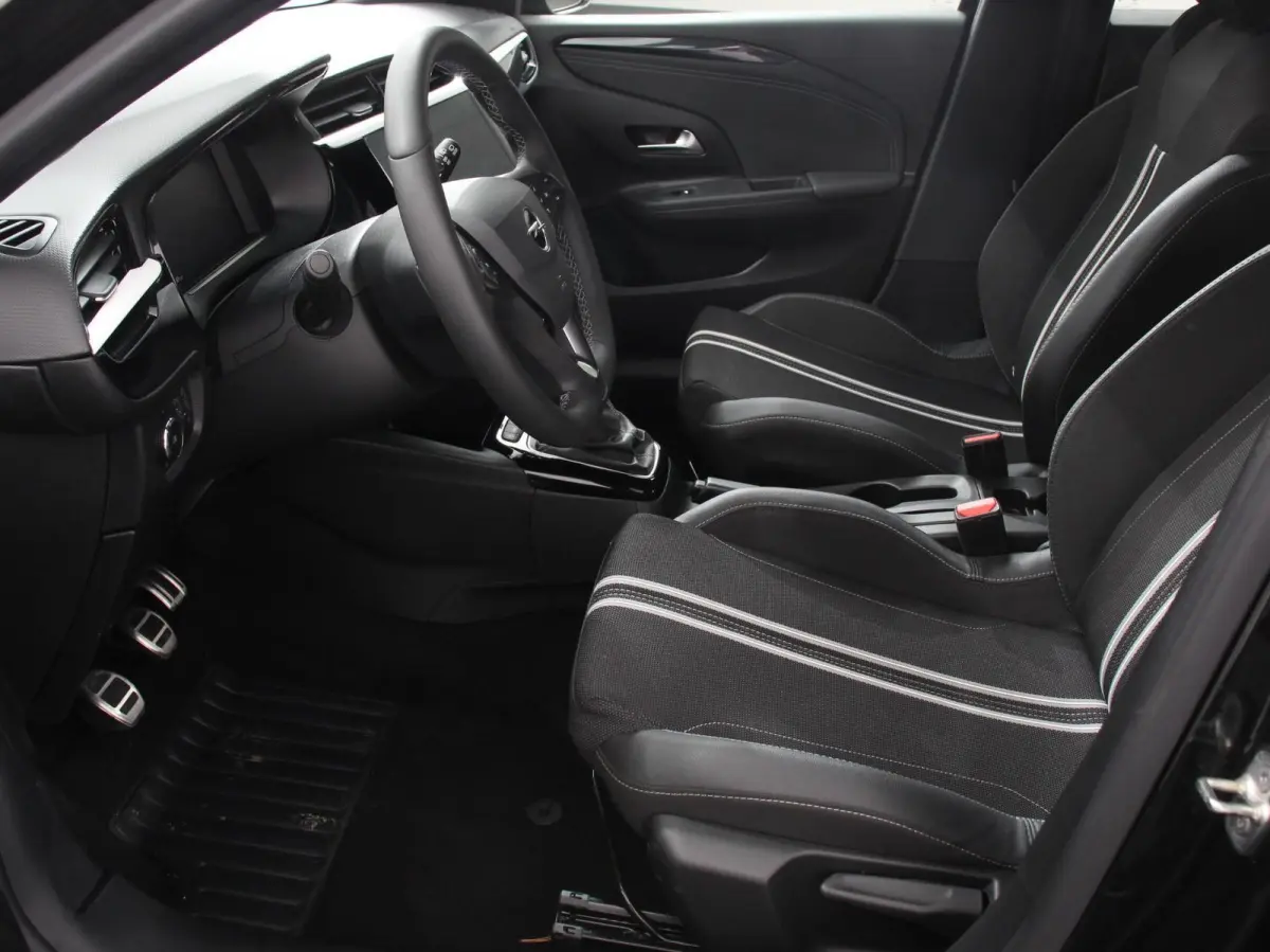 1.2 Turbo GS Navigatie Apple Carplay/Android Auto Digitale Cockpit Airco Cruise Control Lichtmetalen Velgen Dab