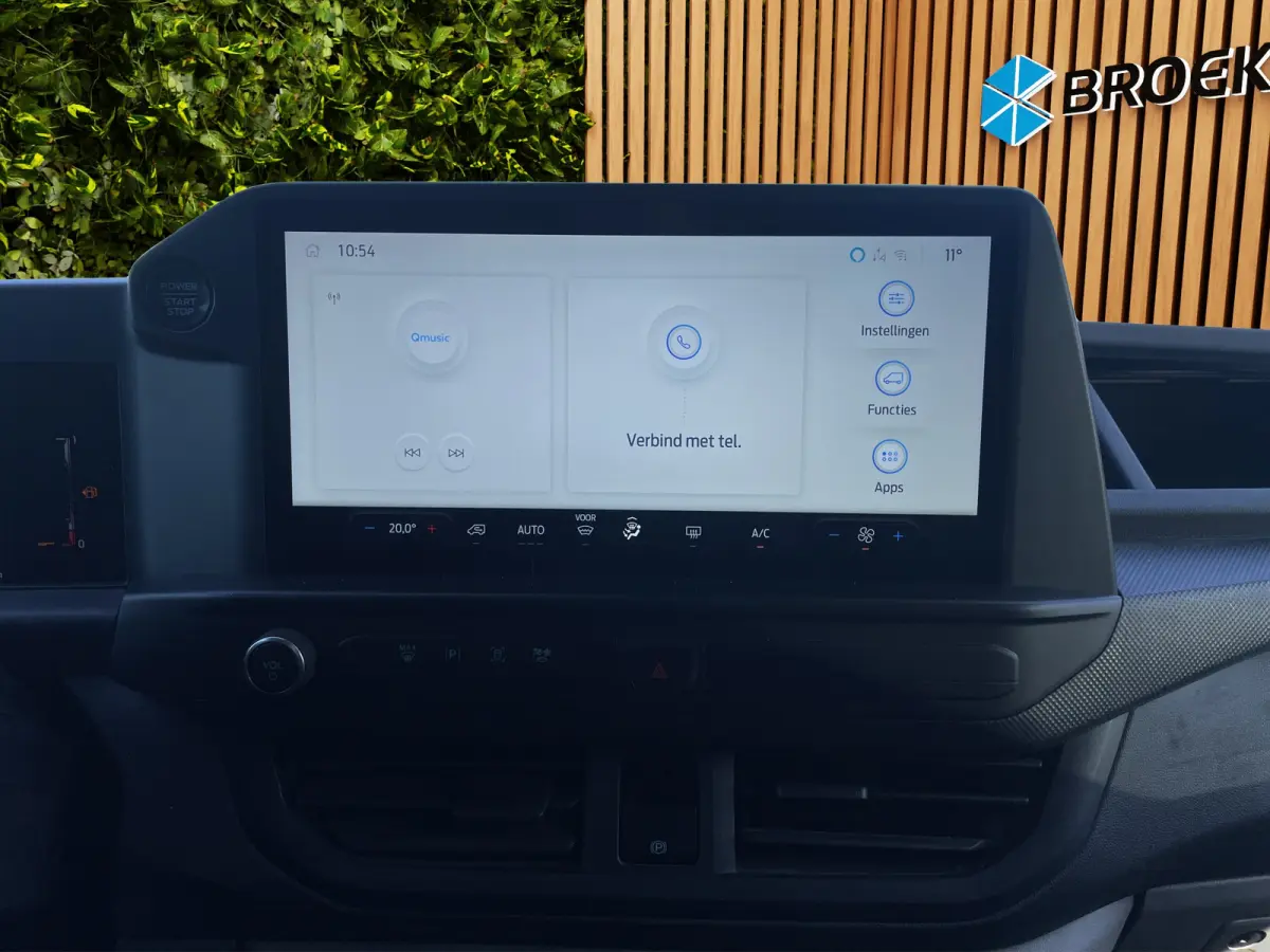 L1H1 Trend 136PK | Trekhaak | Camera | CarPlay |