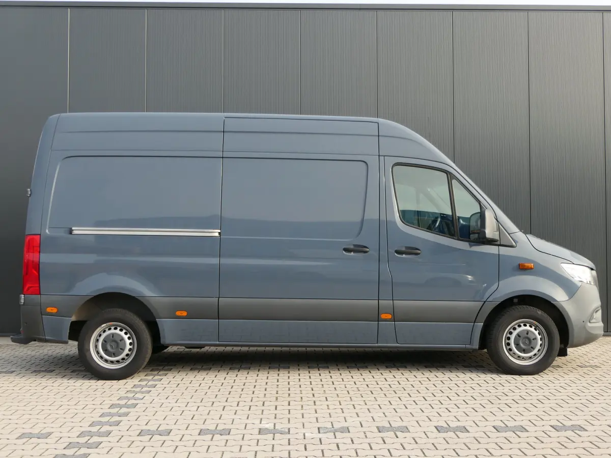 315 1.9 CDI L2H2 FWD | Navigatie | Adaptive Cruise | Dodehoek Detectie | Climate Control | 360 Camera |