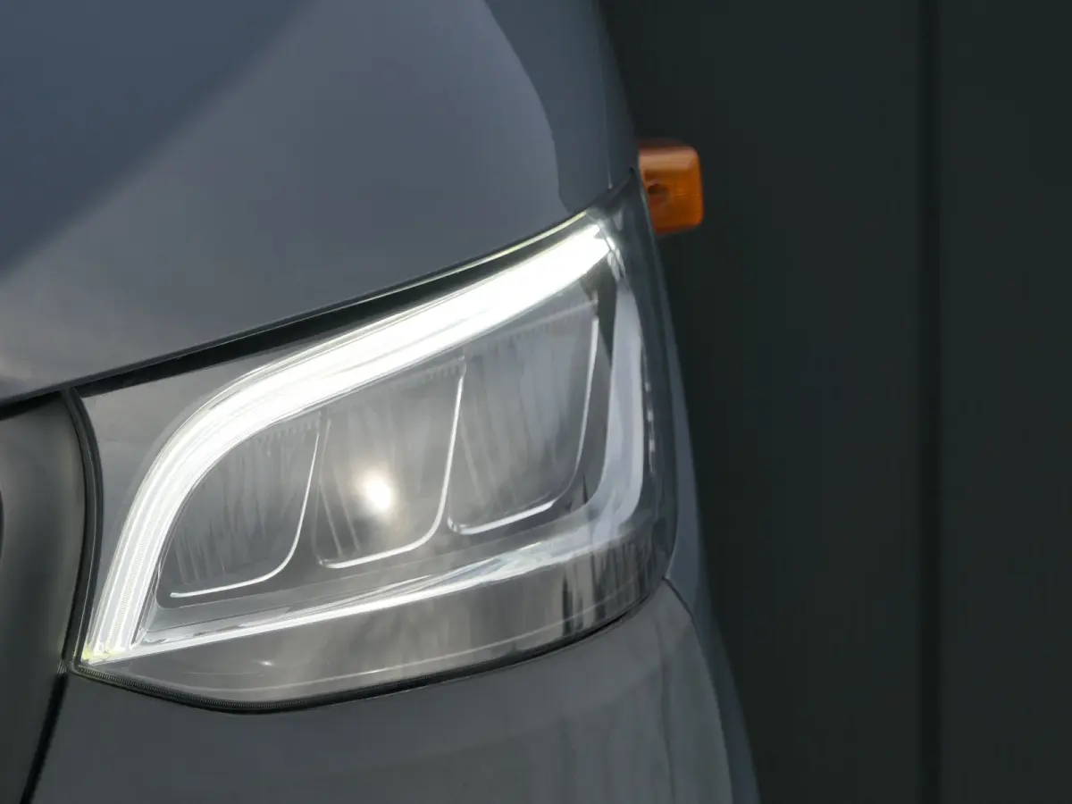 315 1.9 CDI L2H2 FWD | Navigatie | Adaptive Cruise | Dodehoek Detectie | Climate Control | 360 Camera |