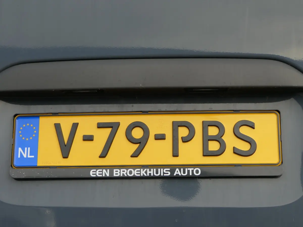 315 1.9 CDI L2H2 FWD | Navigatie | Adaptive Cruise | Dodehoek Detectie | Climate Control | 360 Camera |
