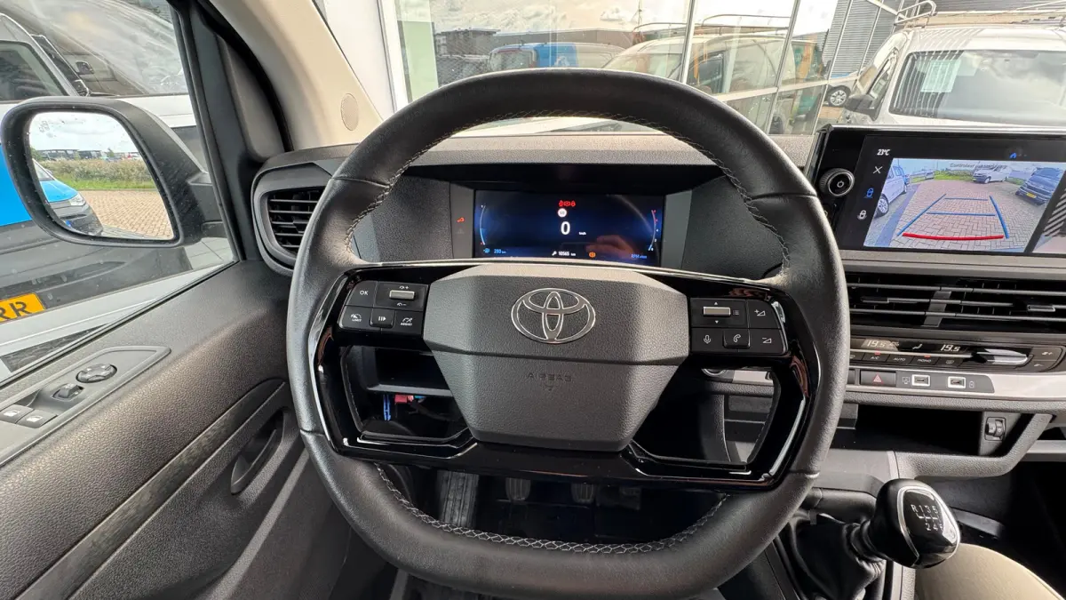 PROACE Worker 2.0 D-4D 140PK L2 Challenger | Navi | Cruise Controle | Camera | Stoel en stuurverw | Apple Carplay