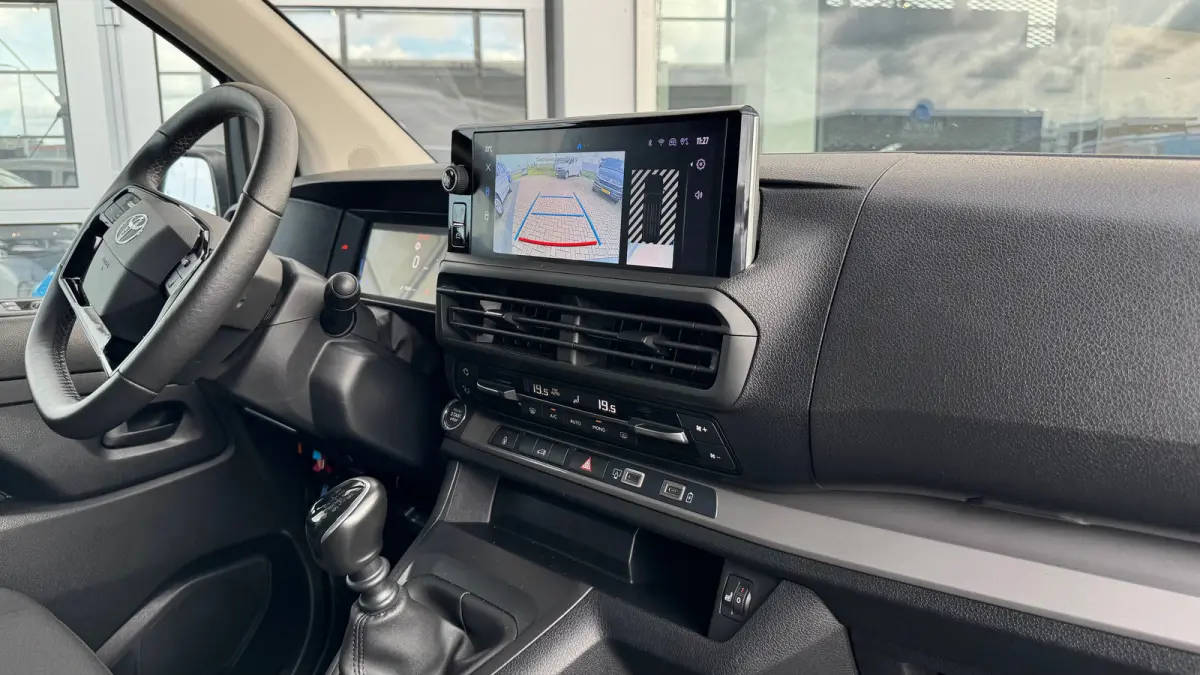 PROACE Worker 2.0 D-4D 140PK L2 Challenger | Navi | Cruise Controle | Camera | Stoel en stuurverw | Apple Carplay