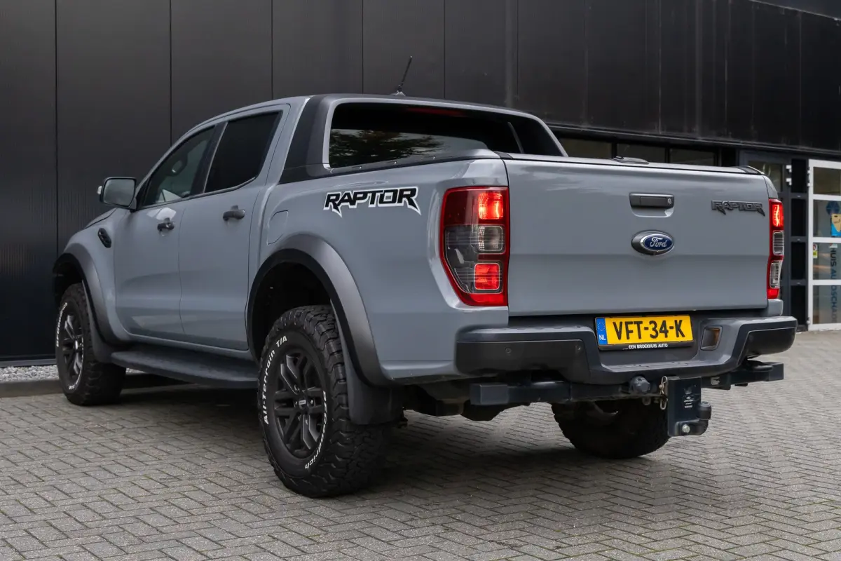 2.0 213 PK RAPTOR | Netjes Onderhouden | Camera| FOX Racing Shox Onderstel! | Trekhaak | Apple / Android Carplay | Stoelverwarming