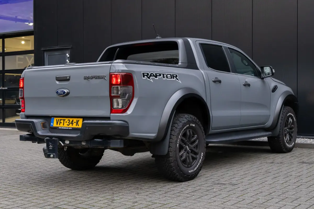 2.0 213 PK RAPTOR | Netjes Onderhouden | Camera| FOX Racing Shox Onderstel! | Trekhaak | Apple / Android Carplay | Stoelverwarming
