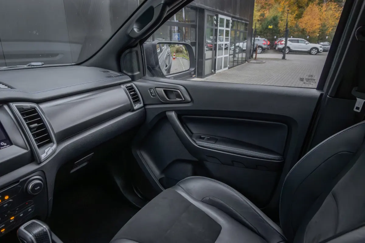 2.0 213 PK RAPTOR | Netjes Onderhouden | Camera| FOX Racing Shox Onderstel! | Trekhaak | Apple / Android Carplay | Stoelverwarming