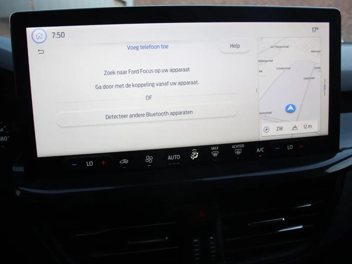 1.0 125pk Hybrid Automaat ST Navigatie Climate control Cruise control Apple Carplay/Android Auto Lichtmetalen velgen Parkeersensoren Led Matrix koplampen