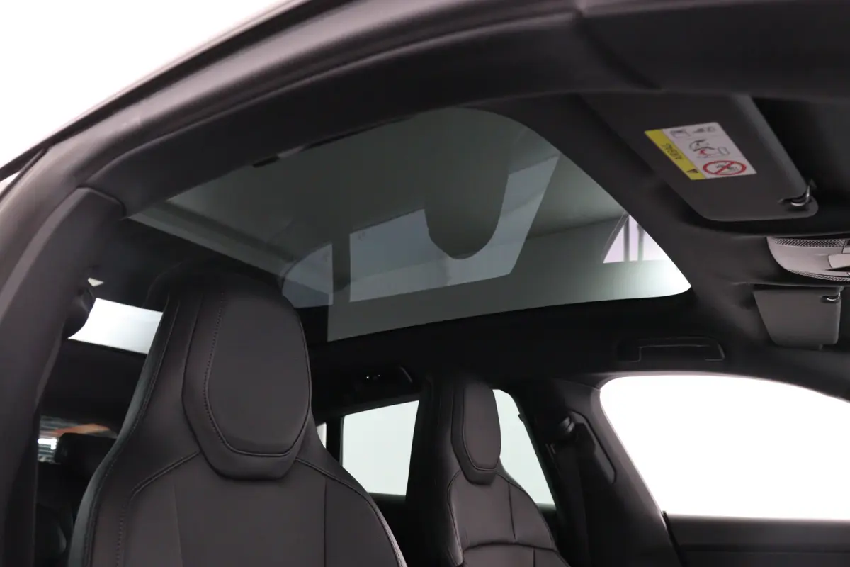 4 93 kWh | SOH 93% | Sport Chrono | Luchtvering | BOSE | LED | Memory | Panorama Dak | 21'' LMV | Camera | BLIS | Leder | Stoelverwarming | Navi | Clima | Cruise Adaptive