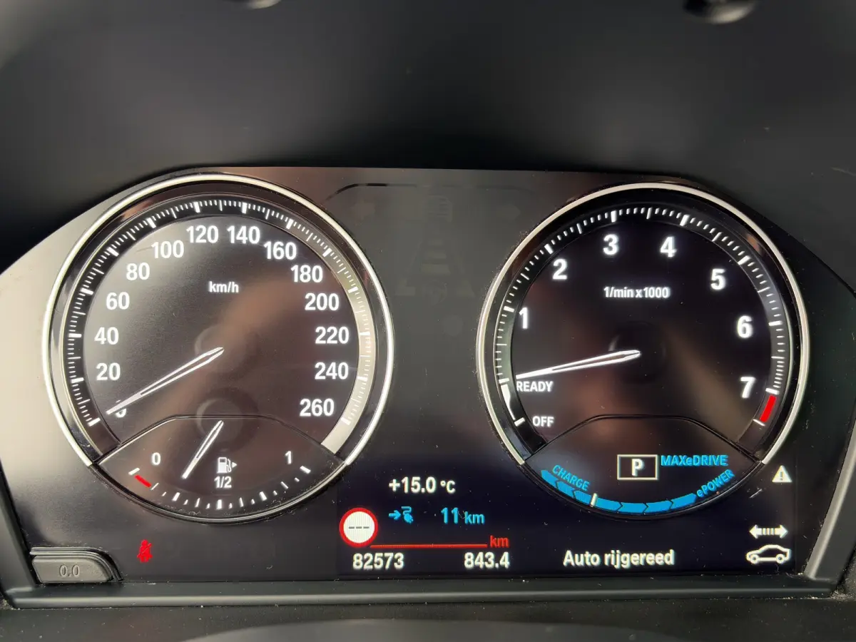 xDrive25e eDrive Edition 220pk M-Sport | M-pakket | Sportstoelen | Trekhaak | Leder | Cruise controle | Climate controle | Navigatie | Elektrische achterklep
