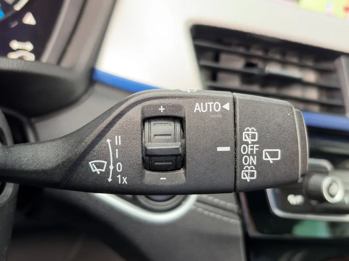 xDrive25e eDrive Edition 220pk M-Sport | M-pakket | Sportstoelen | Trekhaak | Leder | Cruise controle | Climate controle | Navigatie | Elektrische achterklep