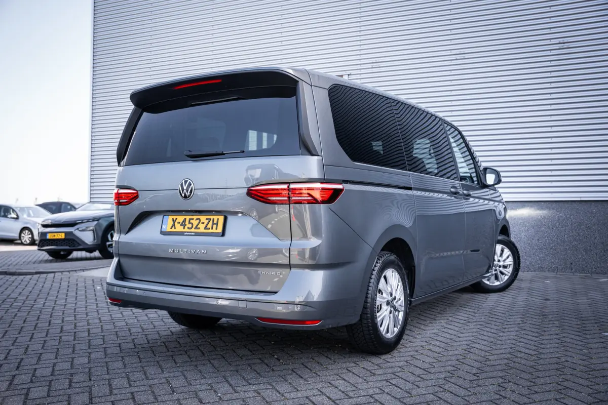 1.4 eHybrid L2H1 Life Business | Achteruitrijcamera | Airco (automatisch) | Apple Carplay/Android Auto|telefoonintegratie premium