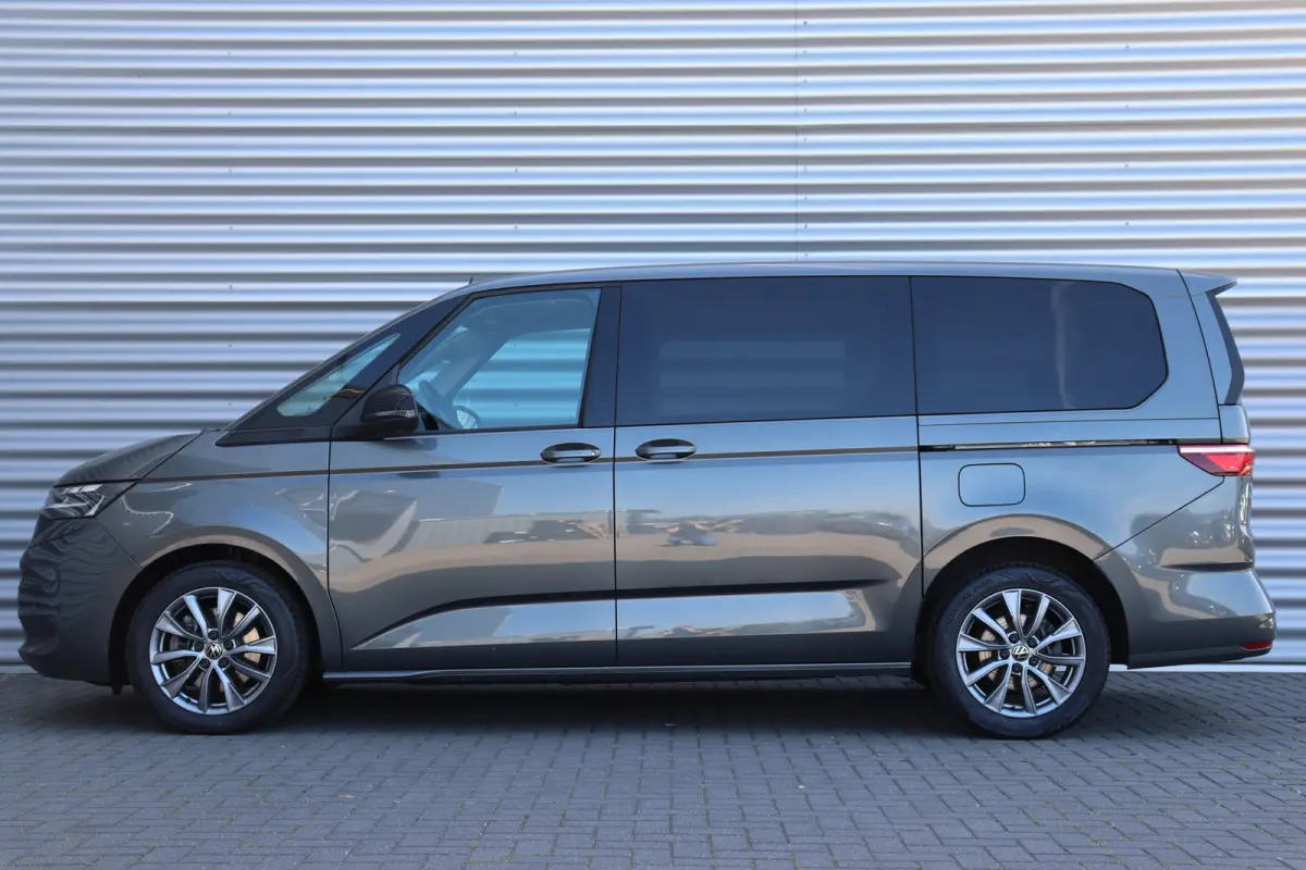 1.4 e-HYBRID 217PK L2 7-ZITS BUSINESS LIFE SOH 98,13% / NAVI / CLIMA / FULL-LED / PDC / 18" LMV / TREKHAAK / KEYLESS / CAMERA / 1E EIGENAAR / NIEUWSTAAT !!