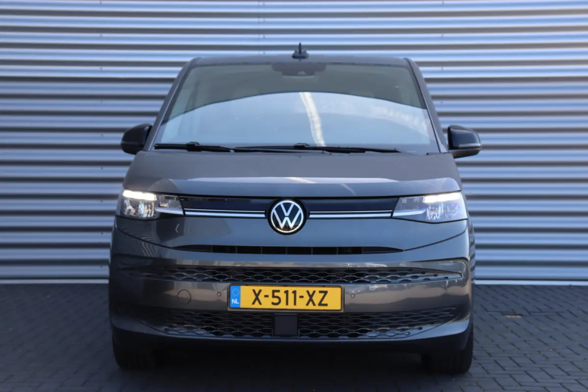 1.4 e-HYBRID 217PK L2 7-ZITS BUSINESS LIFE SOH 98,13% / NAVI / CLIMA / FULL-LED / PDC / 18" LMV / TREKHAAK / KEYLESS / CAMERA / 1E EIGENAAR / NIEUWSTAAT !!