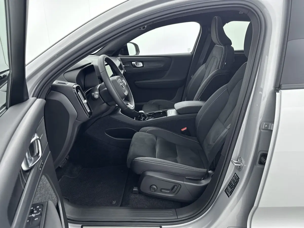TWIN ULTIMATE | PANORAMADAK | 20" | WARMTEPOMP | NUBUCK | INTELLISAFE | MEMORY | 360 CAMERA | HARMAN KARDON | KEYLESS