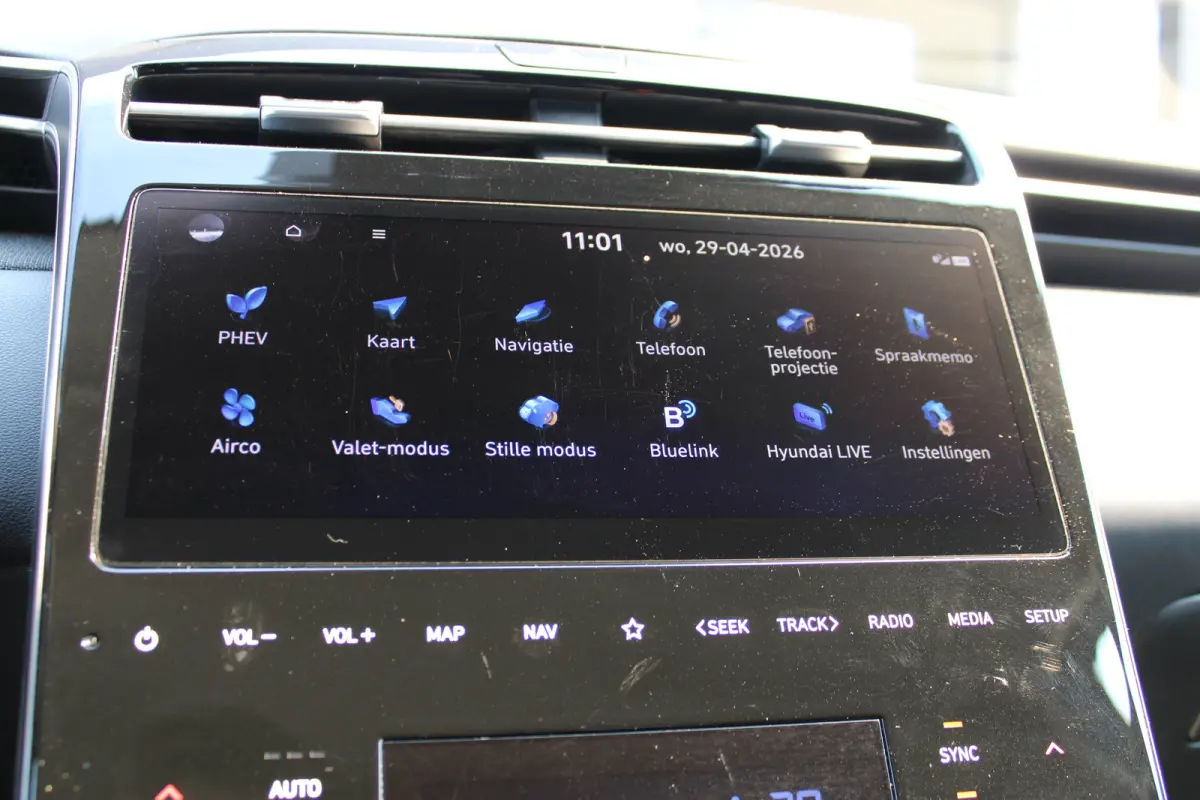 1.6 T-GDI PHEV Comfort Smart 4WD PHEV 265pk 4WD | Achteruitrijcamera | Actieve rijbaanassistentie (LKA) | Apple Carplay/Android Auto|telefoonintegratie premium
