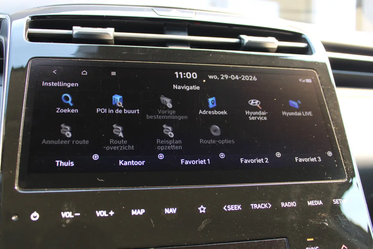 1.6 T-GDI PHEV Comfort Smart 4WD PHEV 265pk 4WD | Achteruitrijcamera | Actieve rijbaanassistentie (LKA) | Apple Carplay/Android Auto|telefoonintegratie premium