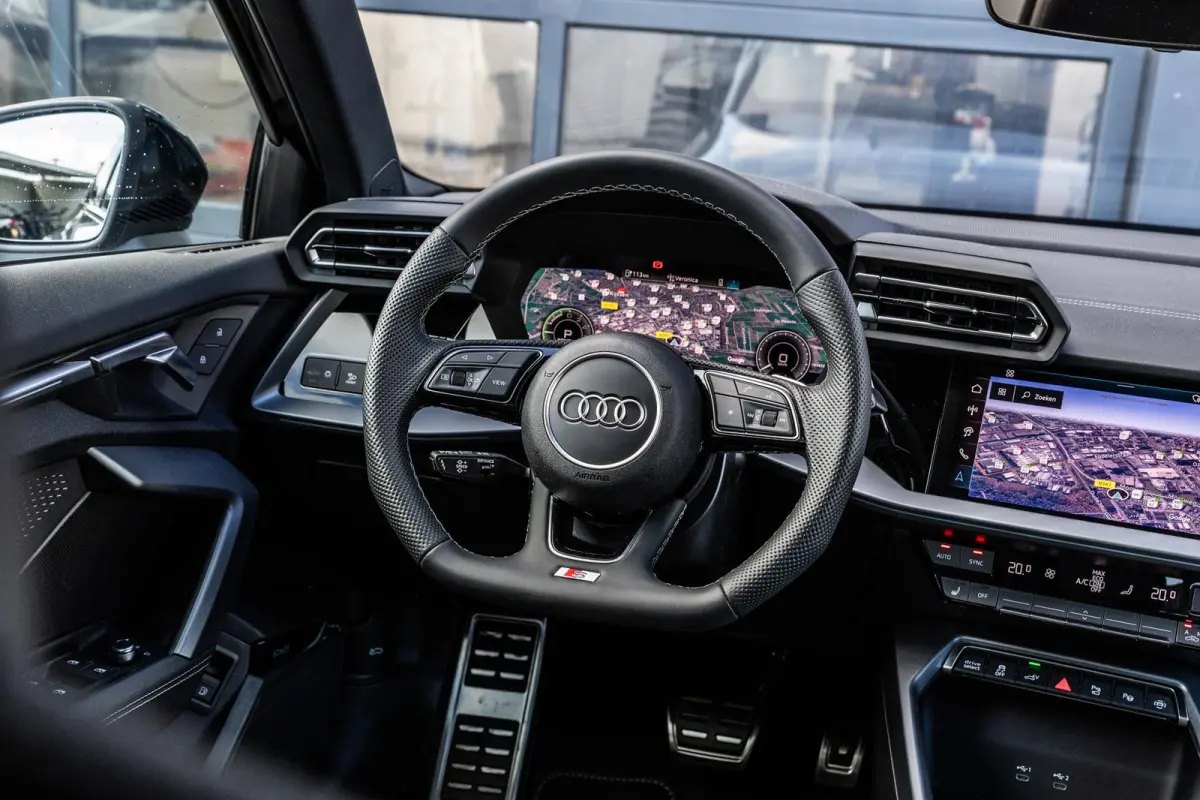40 TFSIe 204pk S edition | Panoramadak | 19" Velgen | Sonos Audio