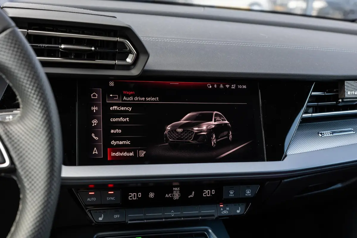 40 TFSIe 204pk S edition | Panoramadak | 19" Velgen | Sonos Audio