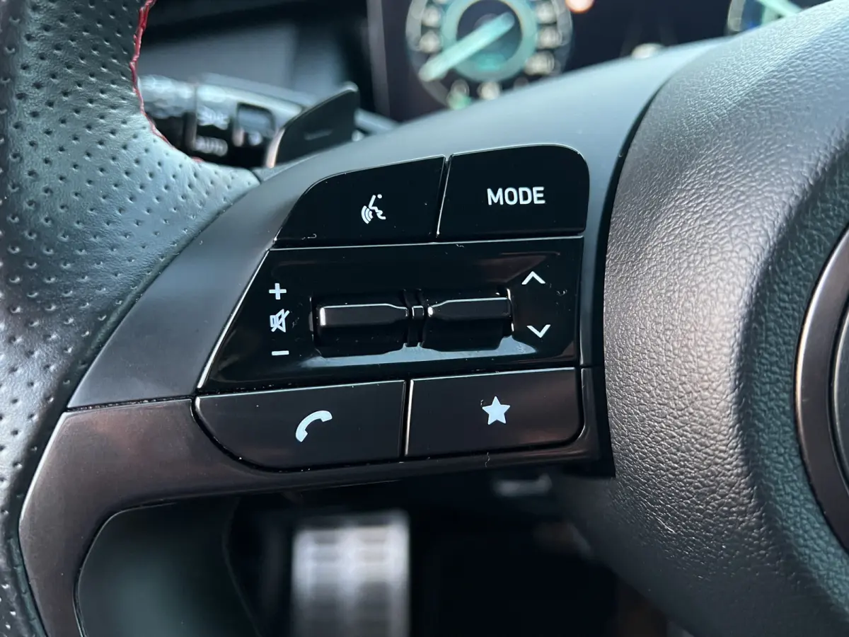 1.6 T-GDI 265pk PHEV N-Line 4WD | Leder | Climate | Keyless | Navigatie | Elek. Klep | Full - Led | 360 Camera | KRELL Audio | Elek. Stoelen | 19" Lichtmetaal | Winterpakket | Stoelventilati