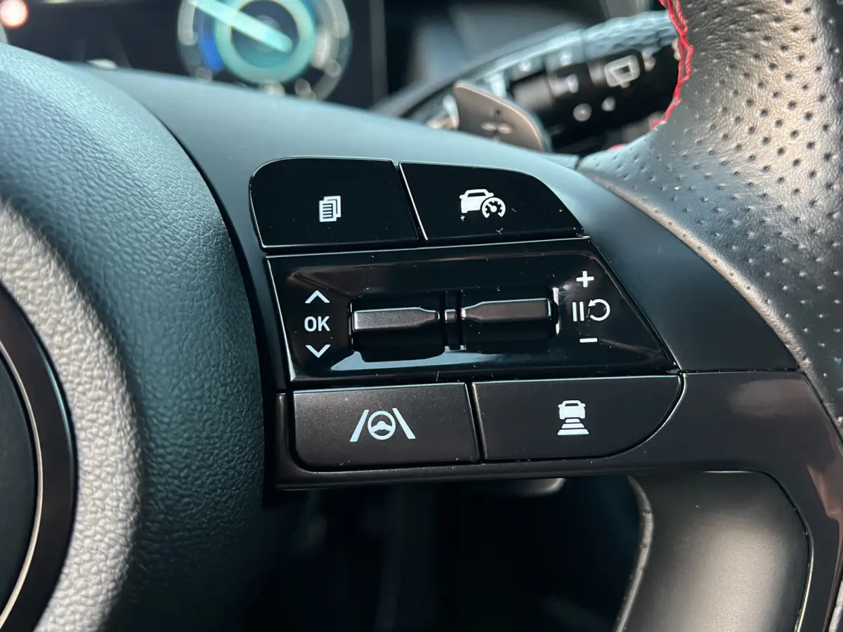 1.6 T-GDI 265pk PHEV N-Line 4WD | Leder | Climate | Keyless | Navigatie | Elek. Klep | Full - Led | 360 Camera | KRELL Audio | Elek. Stoelen | 19" Lichtmetaal | Winterpakket | Stoelventilati