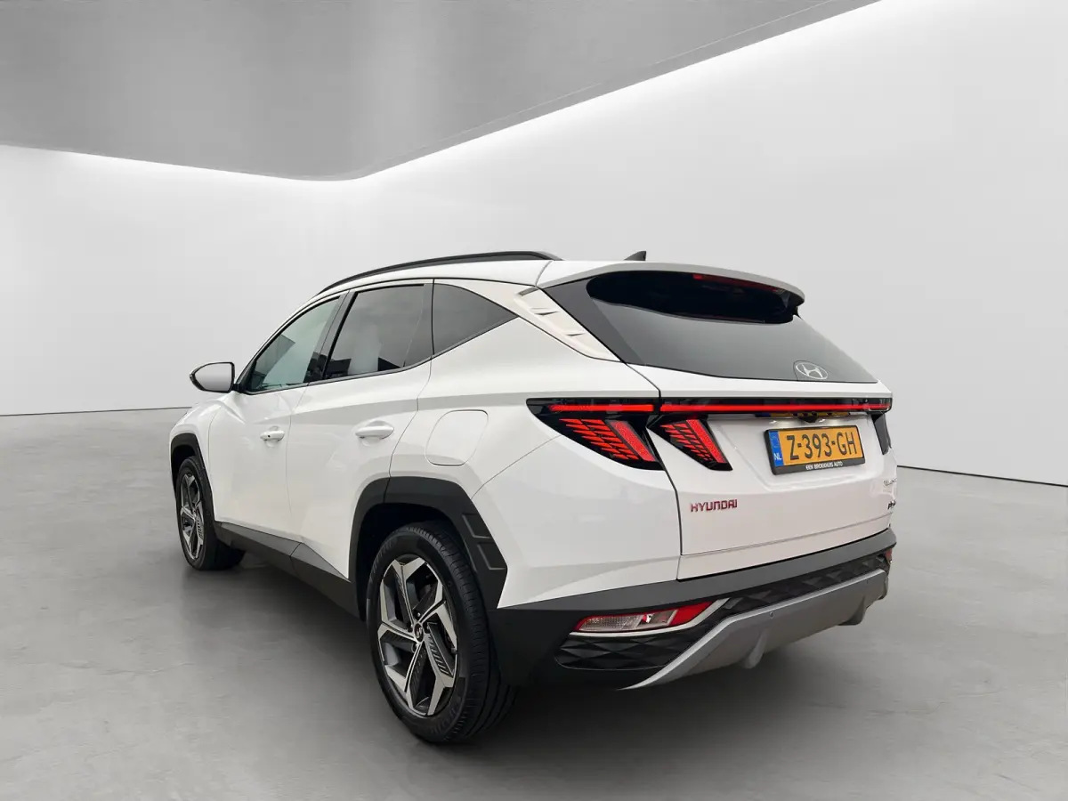 1.6 T-GDI 265pk PHEV Premium 4WD | Leder | Carplay | Climate | Keyless | Navigatie | Elek. Klep | Full - Led | 360 Camera | KRELL Audio | Elek. Stoelen | 19" Lichtmetaal | Winterpakket | Sto
