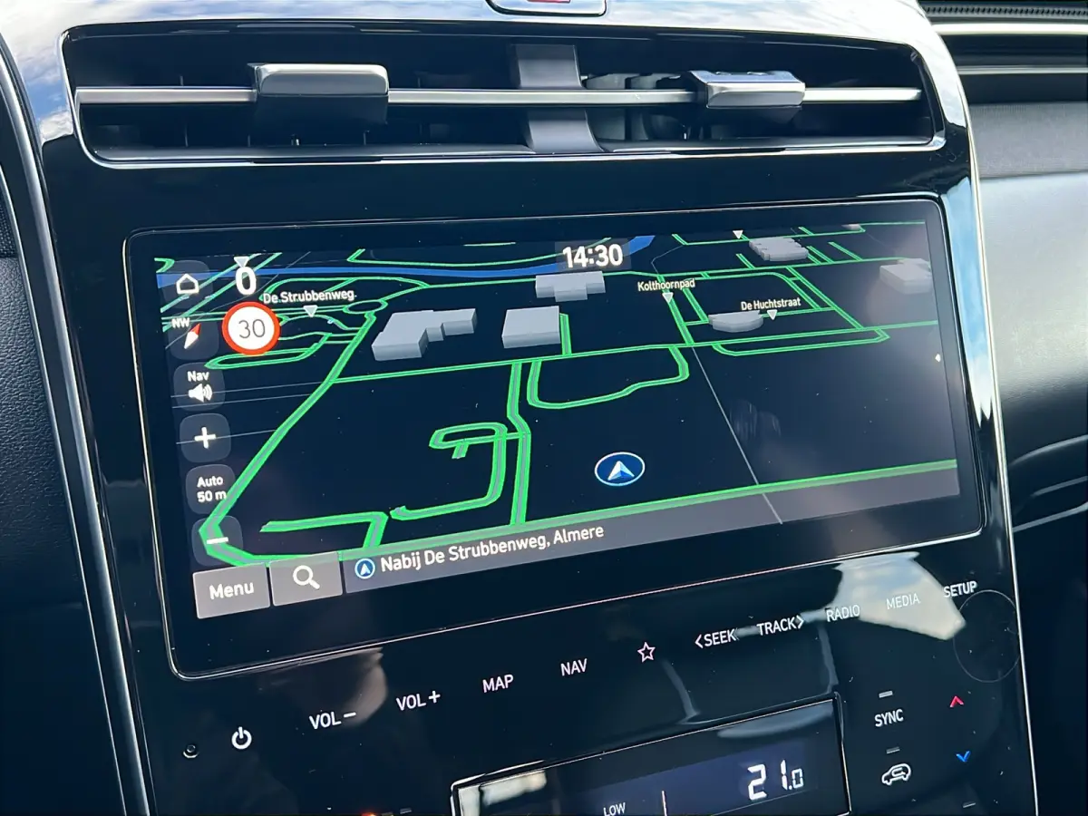 1.6 T-GDI 265pk PHEV Premium 4WD | Leder | Carplay | Climate | Keyless | Navigatie | Elek. Klep | Full - Led | 360 Camera | KRELL Audio | Elek. Stoelen | 19" Lichtmetaal | Winterpakket | Sto