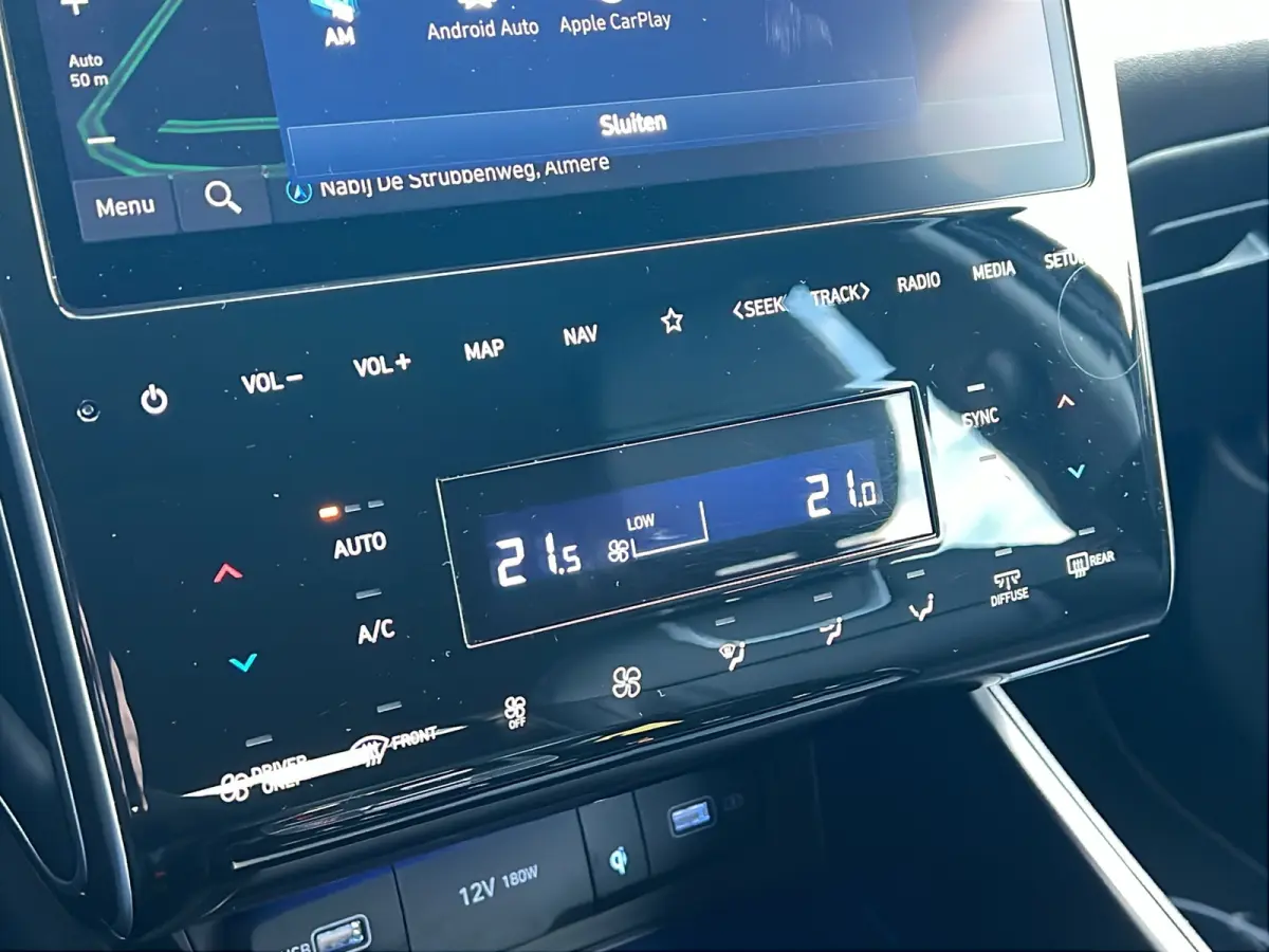 1.6 T-GDI 265pk PHEV Premium 4WD | Leder | Carplay | Climate | Keyless | Navigatie | Elek. Klep | Full - Led | 360 Camera | KRELL Audio | Elek. Stoelen | 19" Lichtmetaal | Winterpakket | Sto