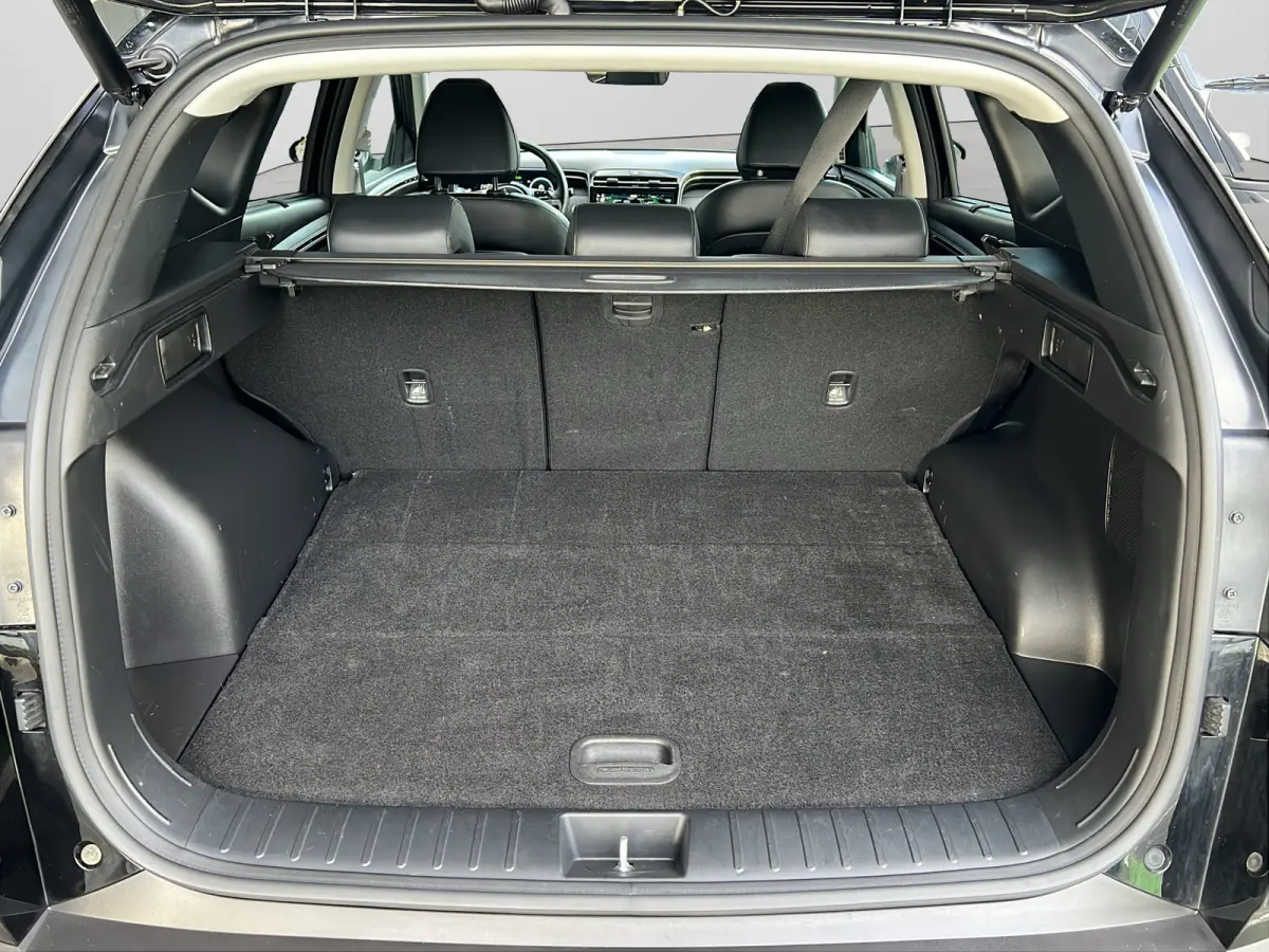 1.6 T-GDI 265pk PHEV Premium 4WD | Leder | Carplay | Climate | Keyless | Navigatie | Elek. Klep | Full - Led | 360 Camera | KRELL Audio | Elek. Stoelen | 19" Lichtmetaal | Winterpakket | Sto