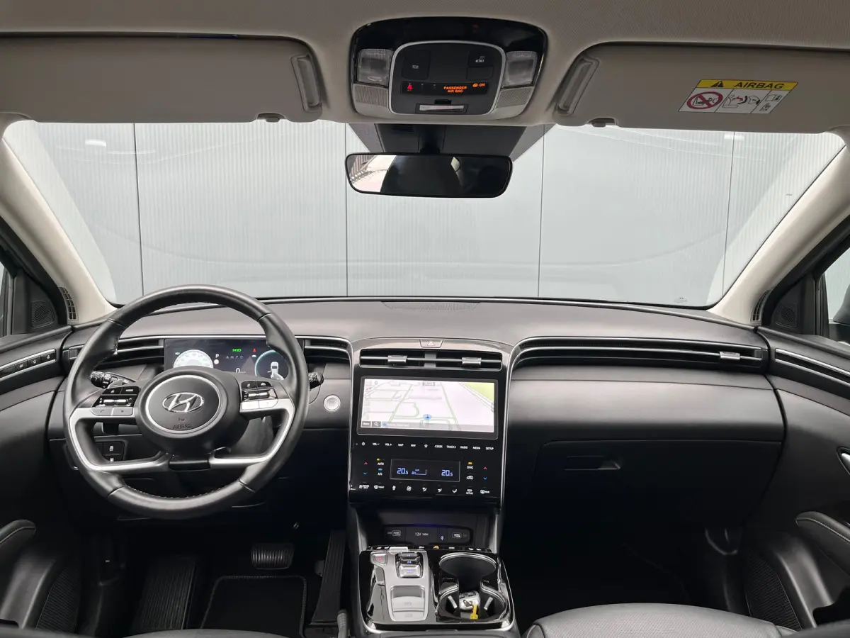 1.6 T-GDI 265pk PHEV Premium 4WD | Leder | Carplay | Climate | Keyless | Navigatie | Elek. Klep | Full - Led | 360 Camera | KRELL Audio | Elek. Stoelen | 19" Lichtmetaal | Winterpakket | Sto