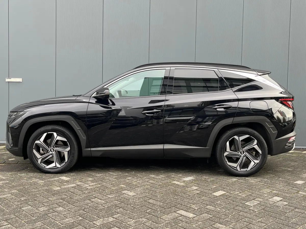 1.6 T-GDI 265pk PHEV Premium 4WD | Leder | Carplay | Climate | Keyless | Navigatie | Elek. Klep | Full - Led | 360 Camera | KRELL Audio | Elek. Stoelen | 19" Lichtmetaal | Winterpakket | Sto