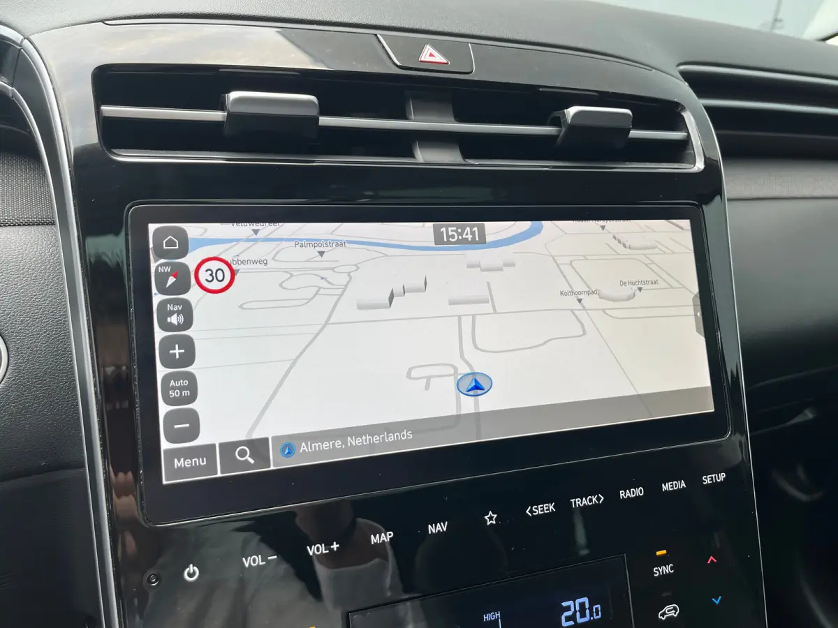 1.6 T-GDI 265pk PHEV Premium 4WD | Leder | Carplay | Climate | Keyless | Navigatie | Elek. Klep | Full - Led | 360 Camera | KRELL Audio | Elek. Stoelen | 19" Lichtmetaal | Winterpakket | Sto