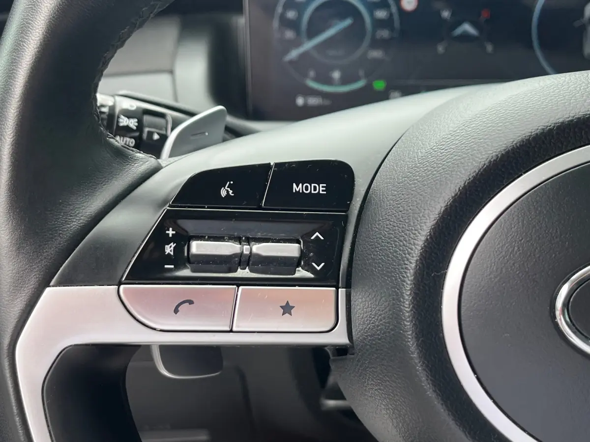 1.6 T-GDI 265pk PHEV Premium 4WD | Leder | Carplay | Climate | Keyless | Navigatie | Elek. Klep | Full - Led | 360 Camera | KRELL Audio | Elek. Stoelen | 19" Lichtmetaal | Winterpakket | Sto
