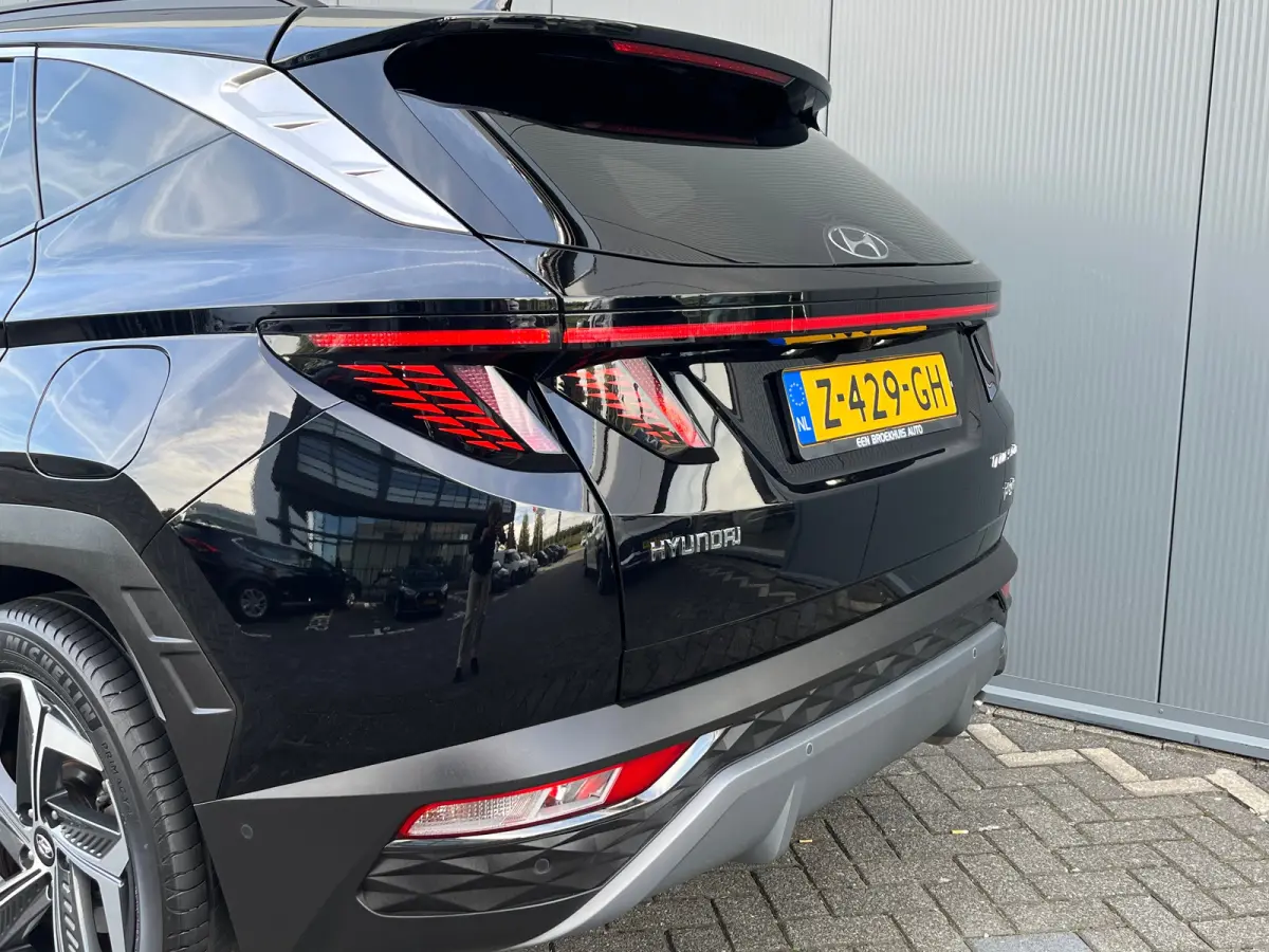 1.6 T-GDI 265pk PHEV Premium 4WD | Leder | Carplay | Climate | Keyless | Navigatie | Elek. Klep | Full - Led | 360 Camera | KRELL Audio | Elek. Stoelen | 19" Lichtmetaal | Winterpakket | Sto