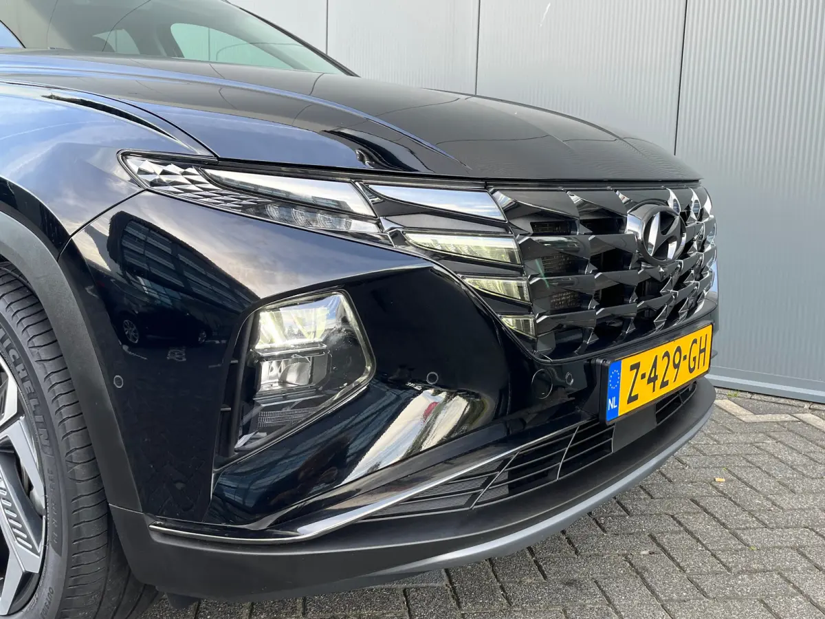 1.6 T-GDI 265pk PHEV Premium 4WD | Leder | Carplay | Climate | Keyless | Navigatie | Elek. Klep | Full - Led | 360 Camera | KRELL Audio | Elek. Stoelen | 19" Lichtmetaal | Winterpakket | Sto