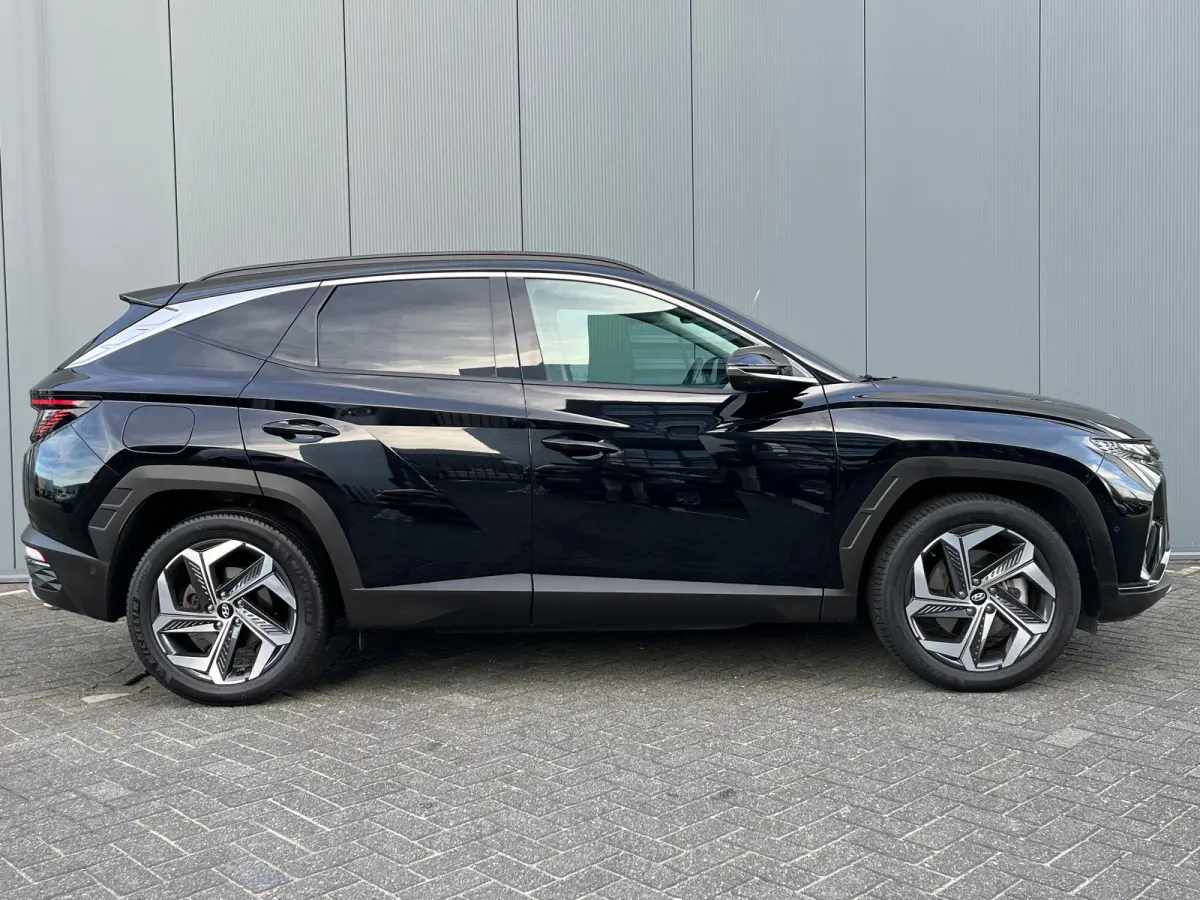 1.6 T-GDI 265pk PHEV Premium 4WD | Leder | Carplay | Climate | Keyless | Navigatie | Elek. Klep | Full - Led | 360 Camera | KRELL Audio | Elek. Stoelen | 19" Lichtmetaal | Winterpakket | Sto
