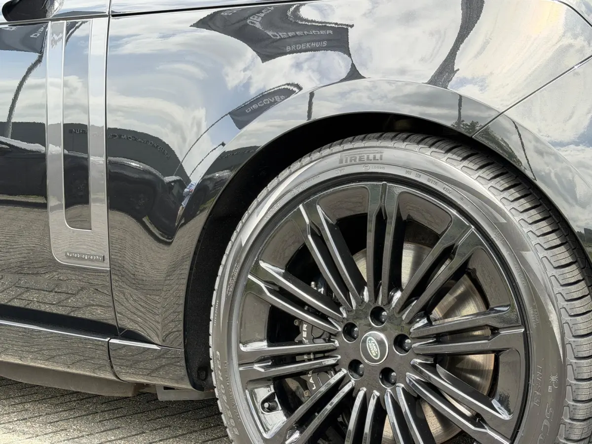 P460e Autobiography | Vierwielsturing | Meridian Signature | 23 Inch | Shadow Pack | El. trekhaak | Head-Up | Softclose