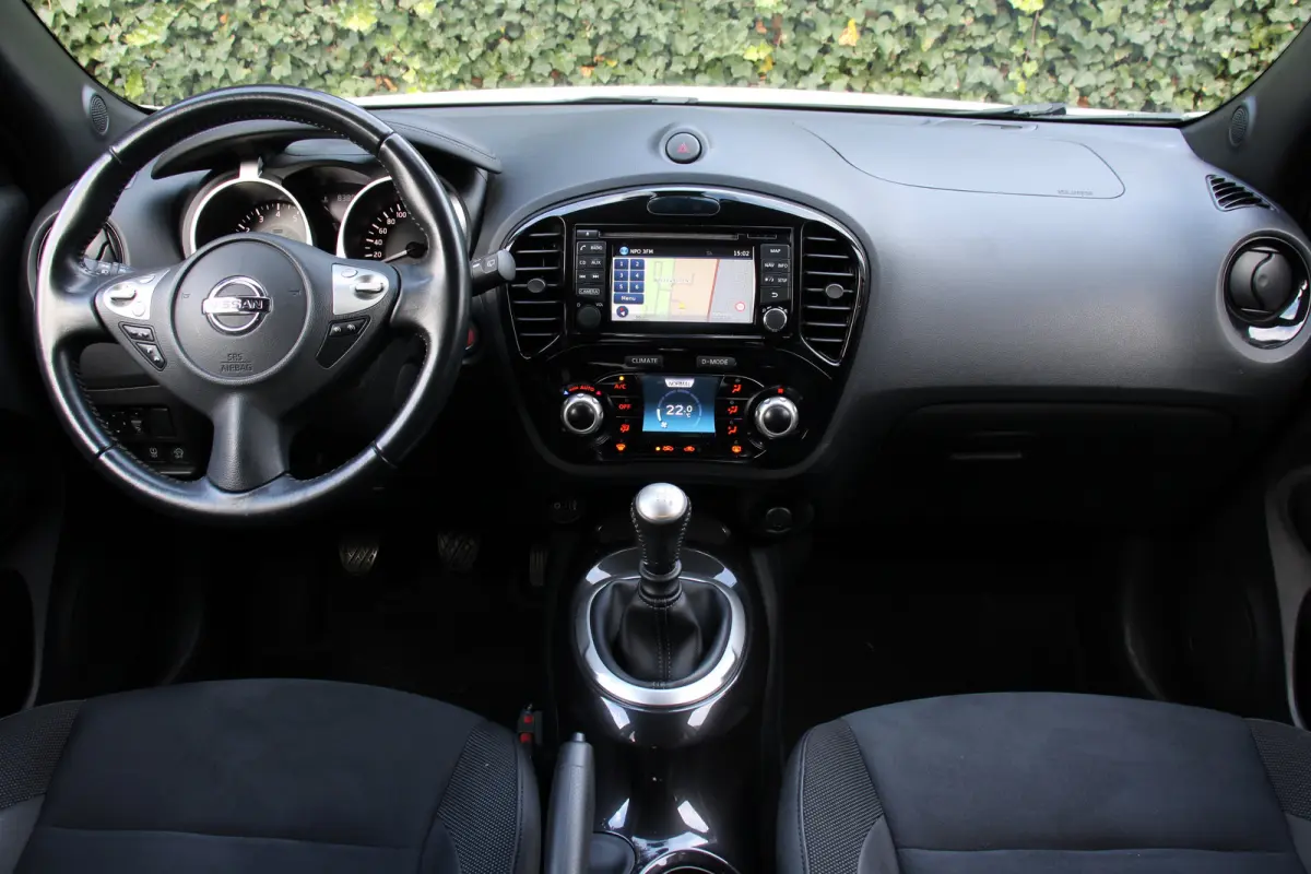 1.2 N-CONNECTA | NL-AUTO! | 1E EIGENAAR! | LEDER/ALCANTARA | CAMERA | NAVI | CRUISE | CLIMA | PARK SENS V+A | PRACHTIGE STAAT!