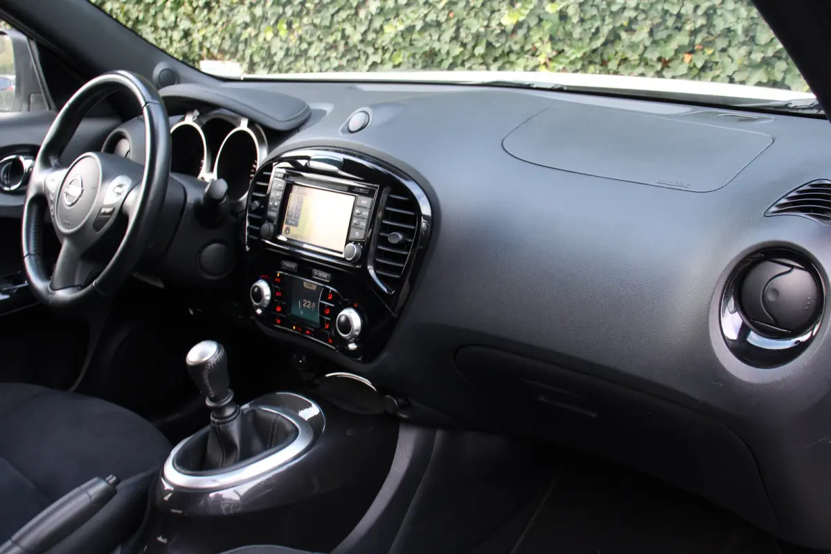 1.2 N-CONNECTA | NL-AUTO! | 1E EIGENAAR! | LEDER/ALCANTARA | CAMERA | NAVI | CRUISE | CLIMA | PARK SENS V+A | PRACHTIGE STAAT!
