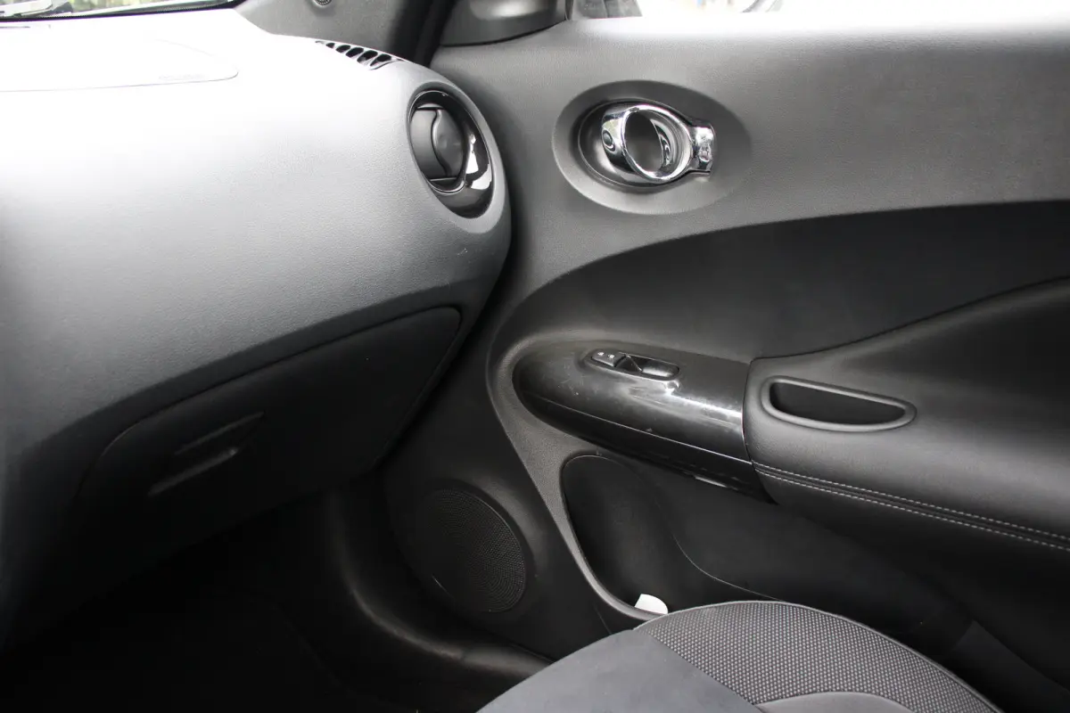 1.2 N-CONNECTA | NL-AUTO! | 1E EIGENAAR! | LEDER/ALCANTARA | CAMERA | NAVI | CRUISE | CLIMA | PARK SENS V+A | PRACHTIGE STAAT!