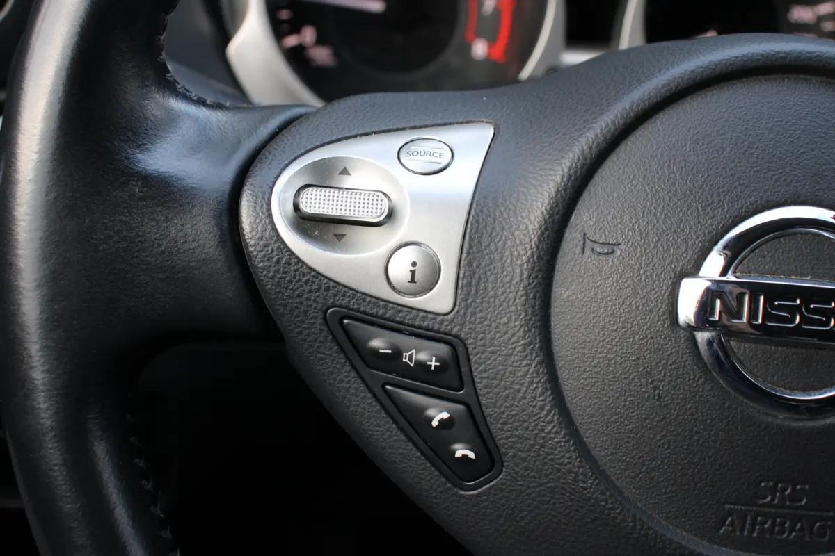 1.2 N-CONNECTA | NL-AUTO! | 1E EIGENAAR! | LEDER/ALCANTARA | CAMERA | NAVI | CRUISE | CLIMA | PARK SENS V+A | PRACHTIGE STAAT!
