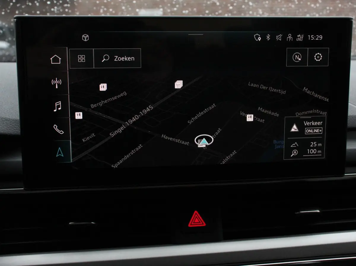 40 TFSI 205pk Automaat S Line Plus Navigatie Climate Control Cruise control Lichtmetalen velgen Stoelverwarming Parkeersensoren Elektrische achterklep